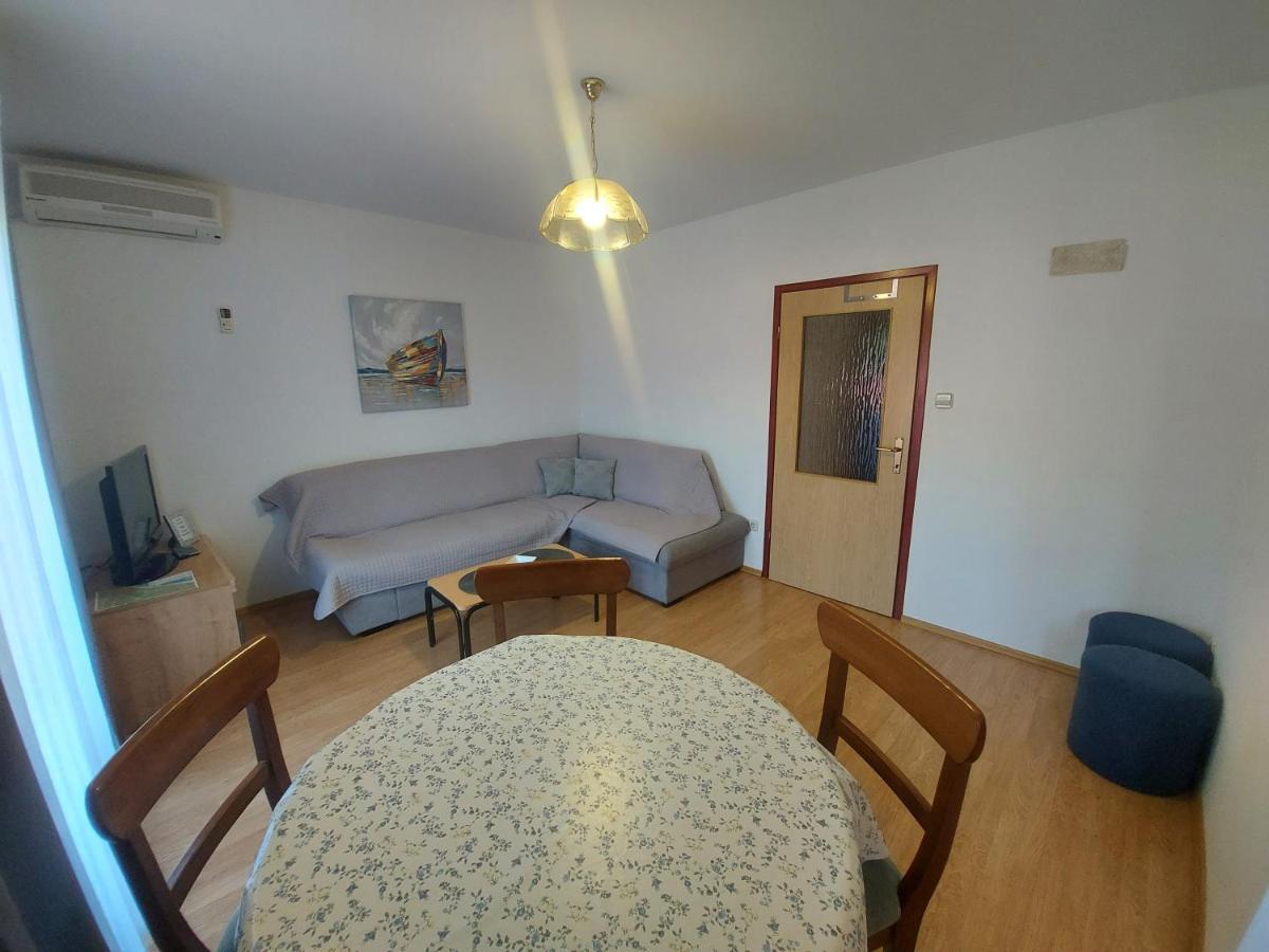 Apartments Elizabeta Draga Bašćanska 외부 사진
